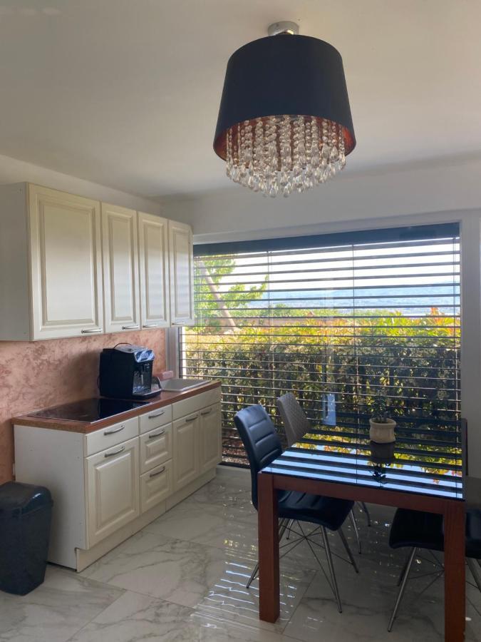 Apartma Chiara Appartamento Ancarano Esterno foto